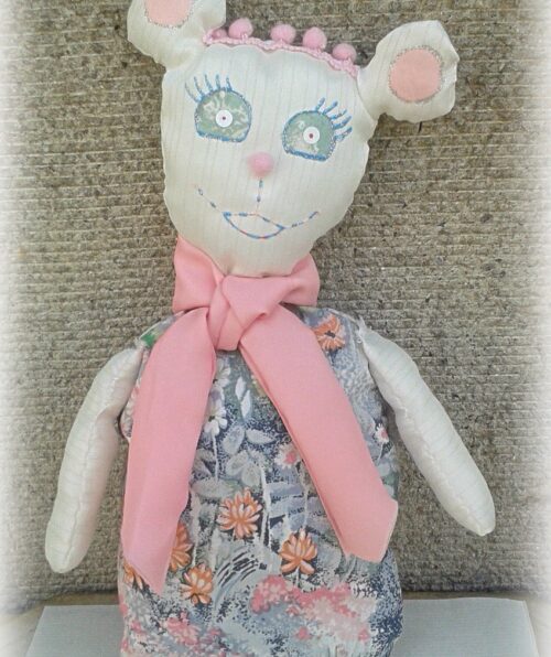 Μαξιλαράκι αρκουδάκι σε ροζ και γκρι αποχρώσεις