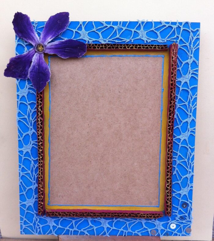 Ειδική παραγγελία διακοσμητική κορνίζα